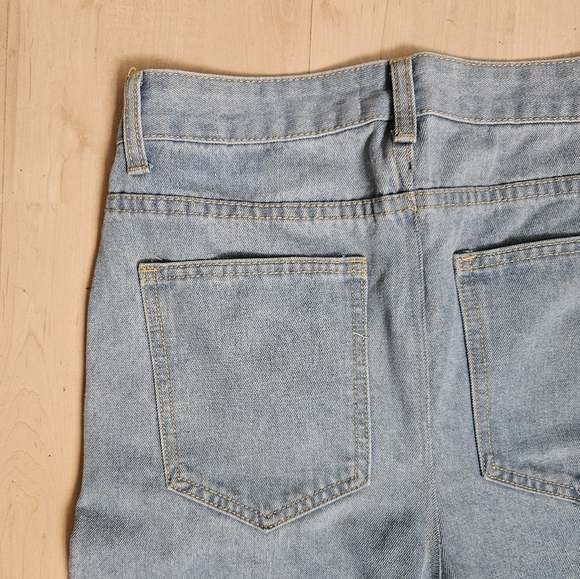 RealTakai Women's Wide Straight Leg Jeans size Medium - Picture 6 of 8